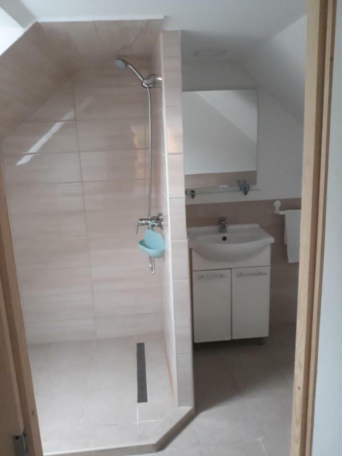 Zempleni Pitvaros Piheno Telkibánya Exterior foto